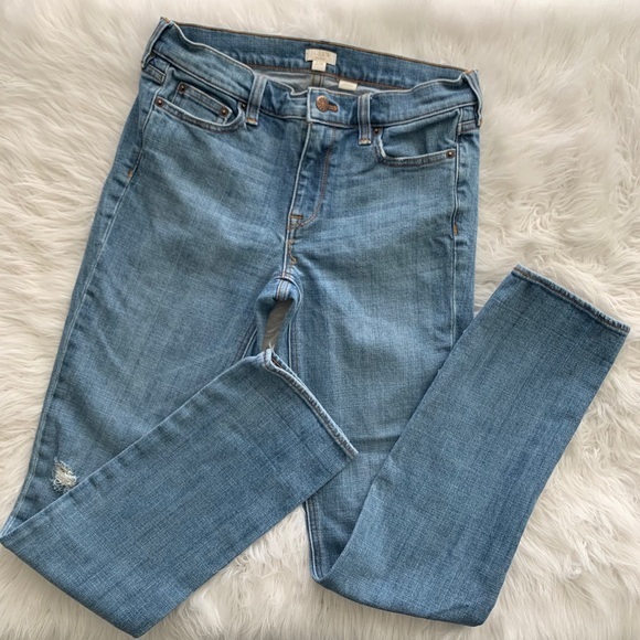 Light Wash J.Crew Jeans in Size 27 - Picture 1 of 9